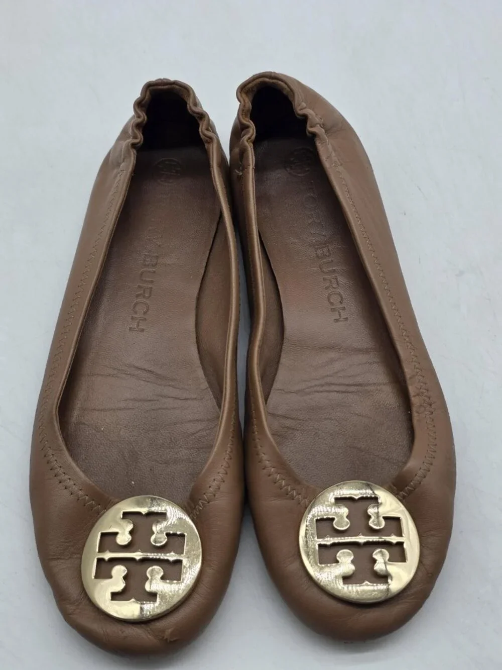 Tory Burch Shoes Womens Size 8 Brown Leather Ballet Flats Logo Medallion Damaged